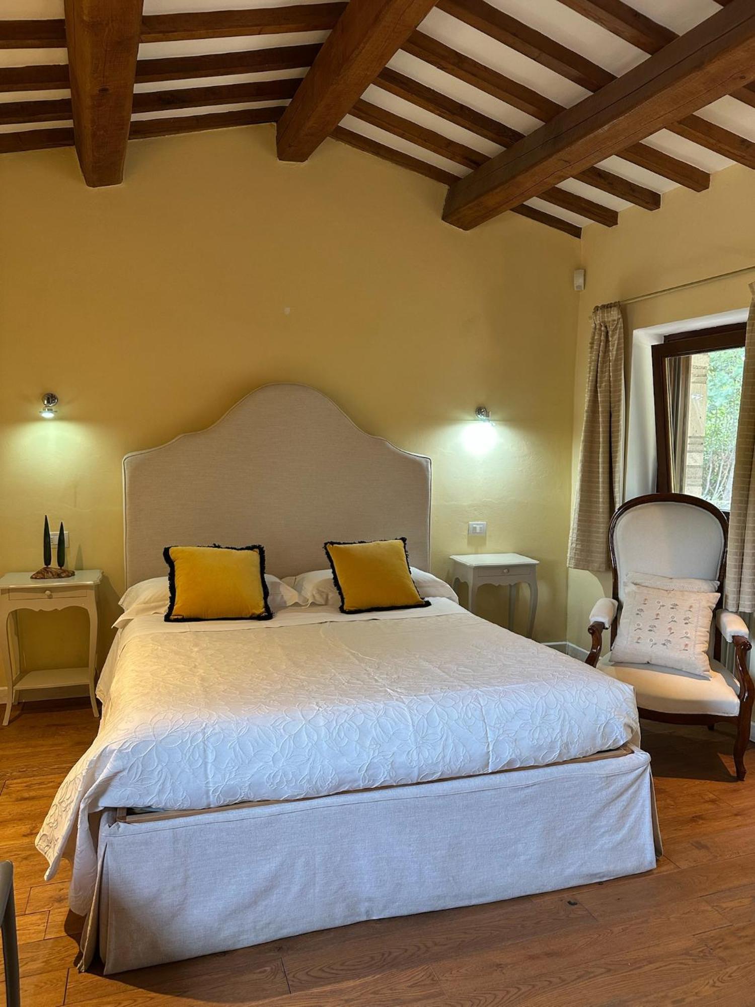 Couette-café Country Saturnia